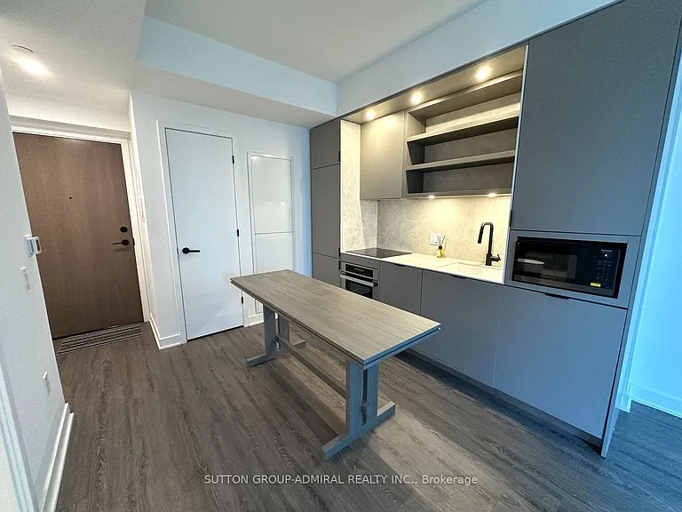 55 Charles St E #2209 — Photo 3