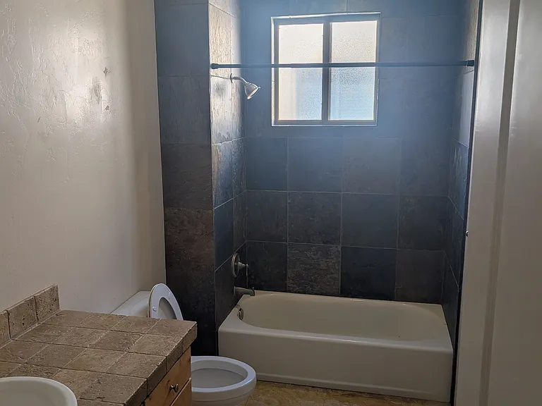 2563 E Cold Snap Pl — Photo 12