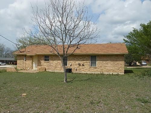 3rd image of 3402 Empress Dr