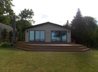 1404 N Black River Rd, Cheboygan, MI 49721