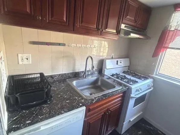 9921 Bustleton Ave APT Y10, Philadelphia, PA 19115