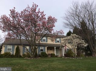 10 Rosemore Dr, Chalfont, PA 18914