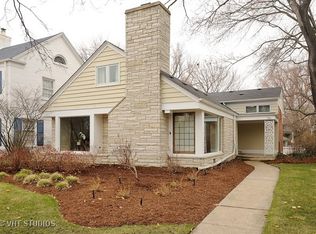 726 Sheridan Rd, Evanston, IL 60202