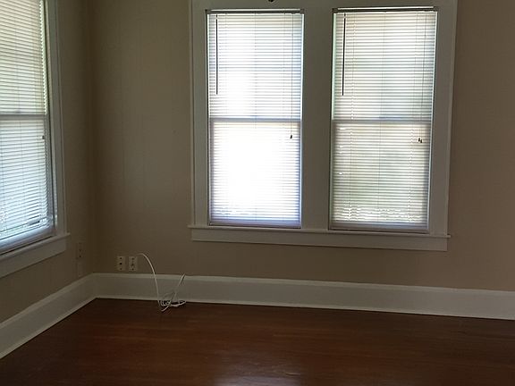 Back bedroom