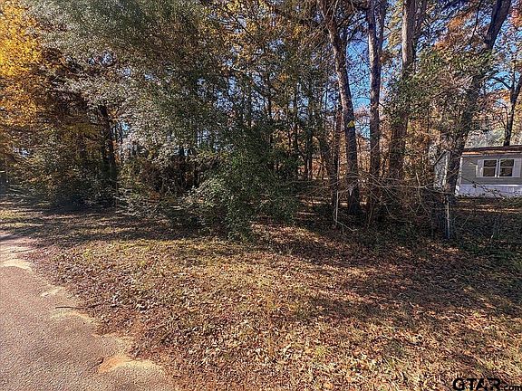 5th image of 736 Jason Dr