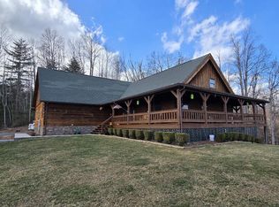2712 Nubbins Ridge Rd, Beeson, WV 24714