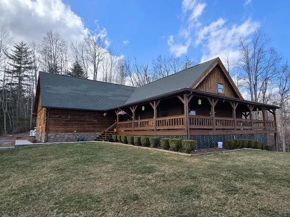 2712 Nubbins Ridge Rd, Beeson, WV 24714