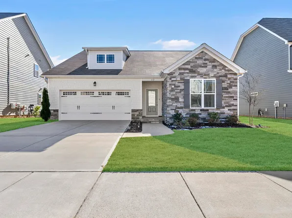 612 Sweet Pine Ln, Knightdale, NC 27545