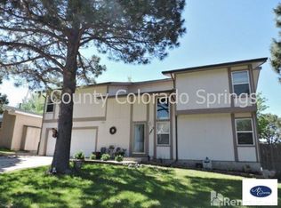 2803 Keystone Cir, Colorado Springs, CO 80918