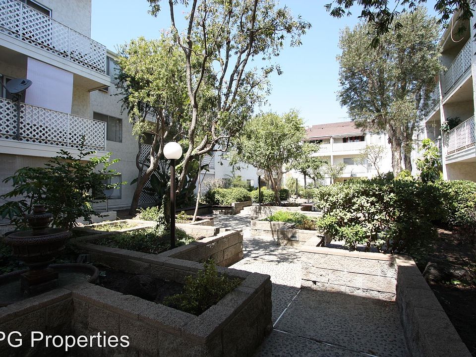 1st image of 3565 Linden Ave Unit 147