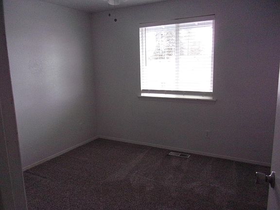2nd image of 16230 Creek St SE