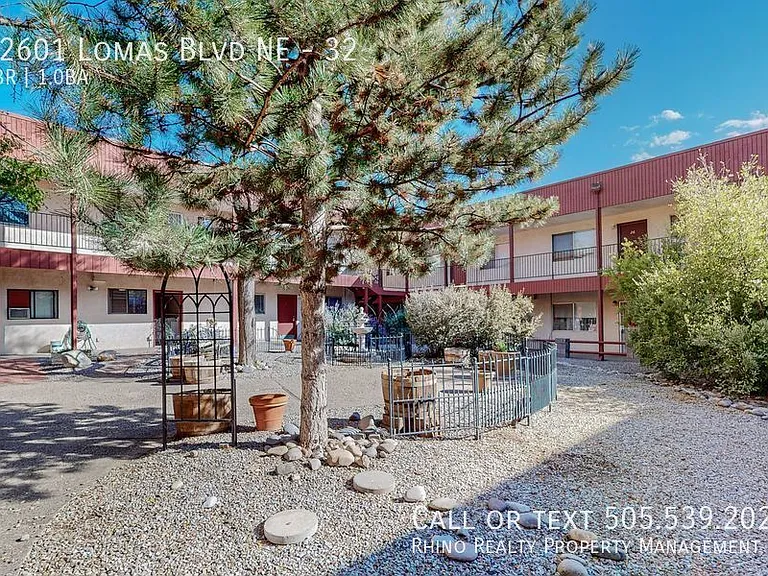 12601 Lomas Blvd NE — Photo 6