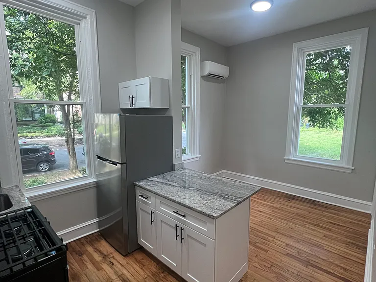1601 N Broom St #3 — Photo 3