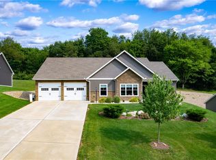 2236 Shannon Mills Dr, Renfrew, PA 16053
