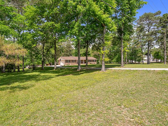 4th image of 3322 Post Oak Rd