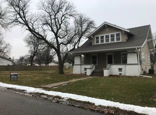 528 2nd St, Hampton, NE 68843