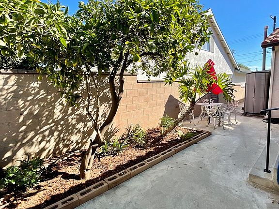 5th image of 2351 W 229th Pl