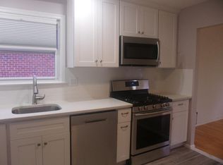 25332 W End Dr, Little Neck, NY 11362