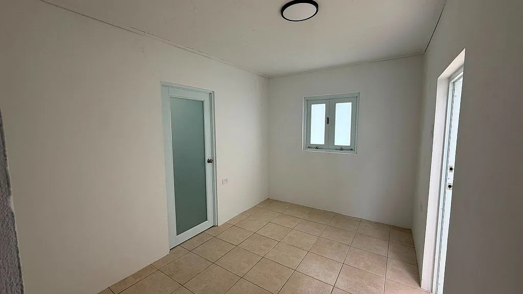 2 bed, 1.0 bath, 584 sqft, $750 — Photo 4