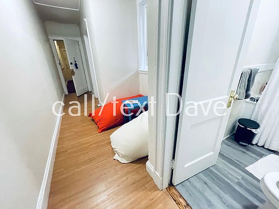 2nd image of 1175 Boylston St APT 34