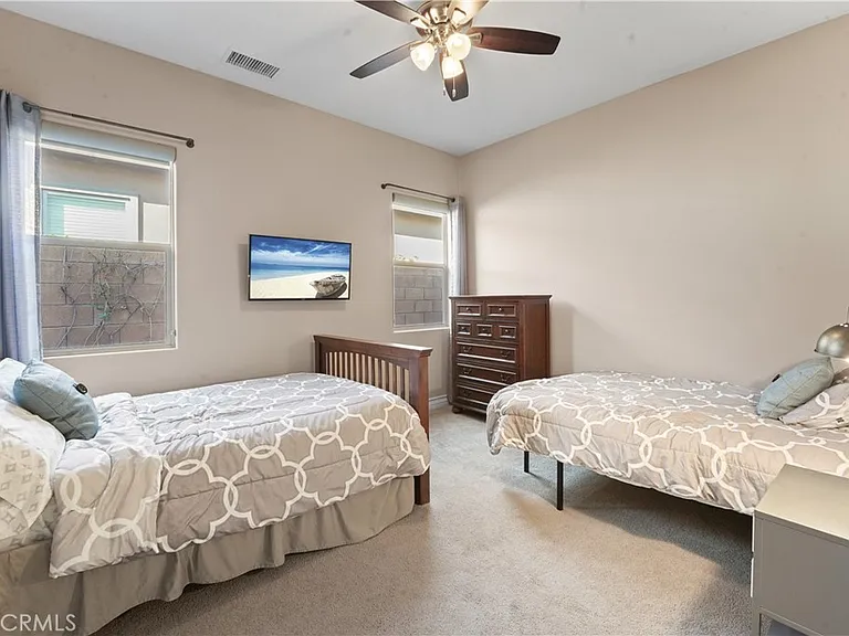 46073 Roudel Ln — Photo 22