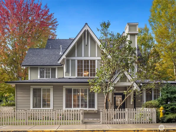 18247 NE 96th Way #101, Redmond, WA 98052