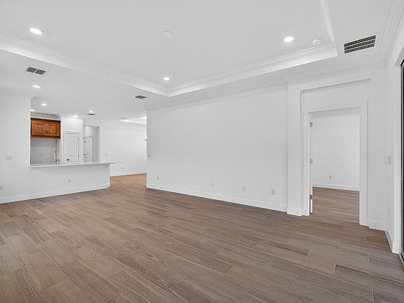 5th image of 3909 Fraccareta Way