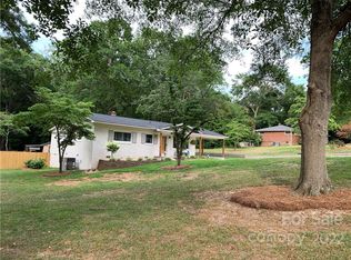 2577 Knotty Pines Dr, Lancaster, SC 29720