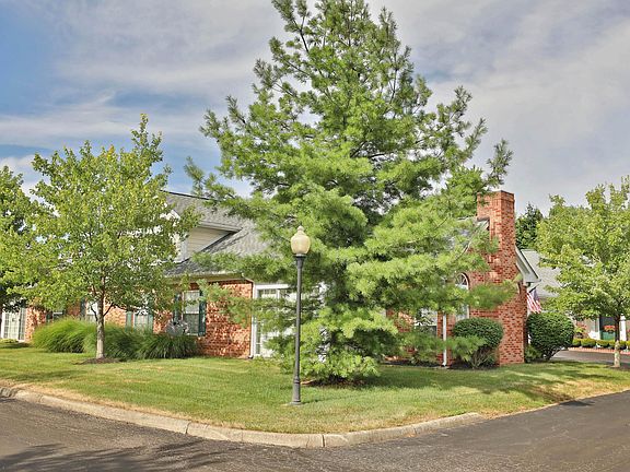 4th image of 132 Orchard Oak Dr