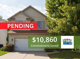 5358 Hillandale Rd, Davenport, IA 52806