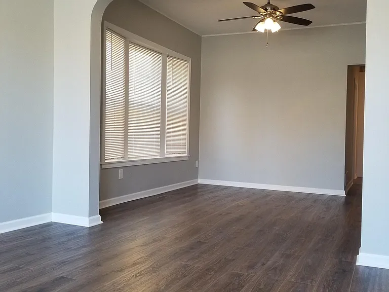 6426 N Nashville Ave — Photo 4