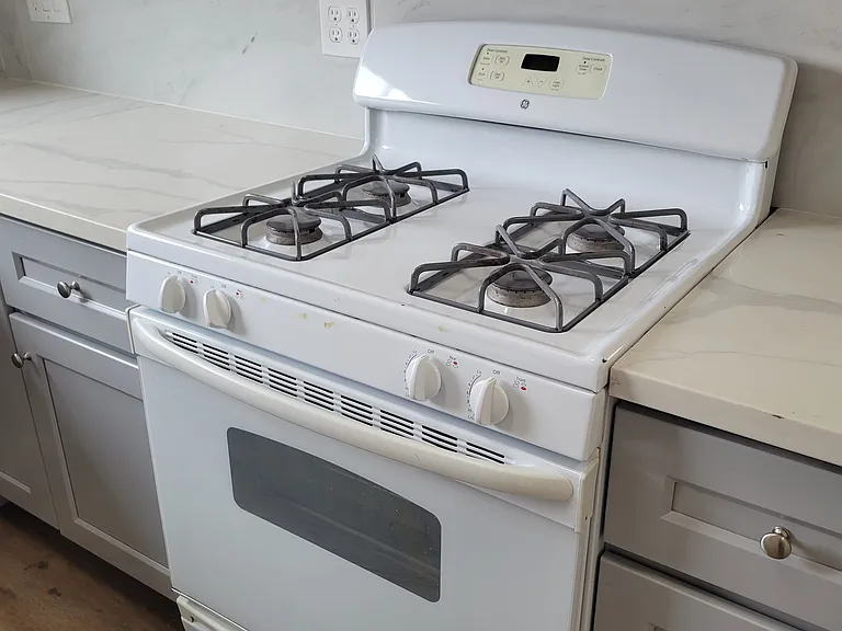 155 California St #B — Photo 7