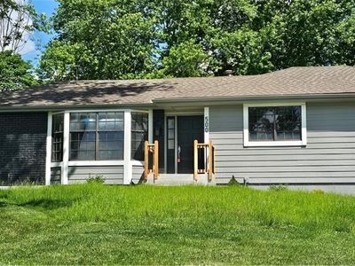 500 London Way, Belton, MO, 64012