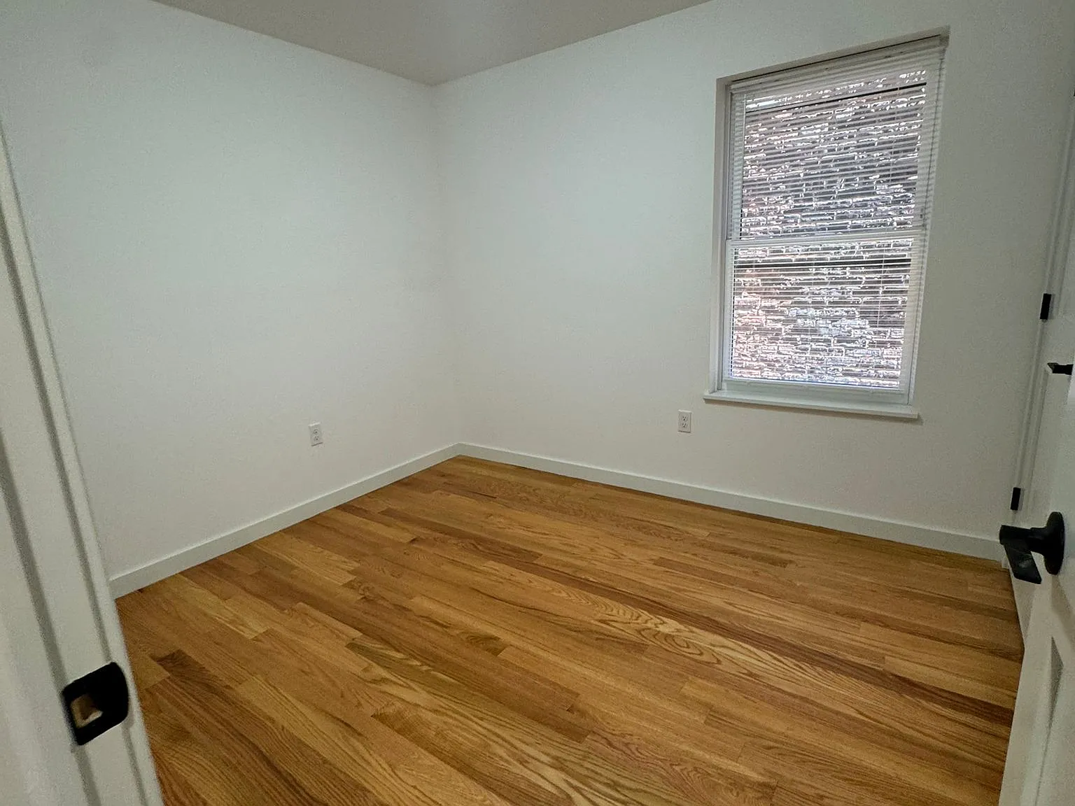 52 James Street - 2 — Photo 2
