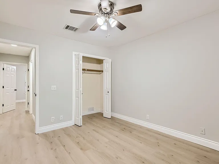 201 Orchard Way — Photo 20