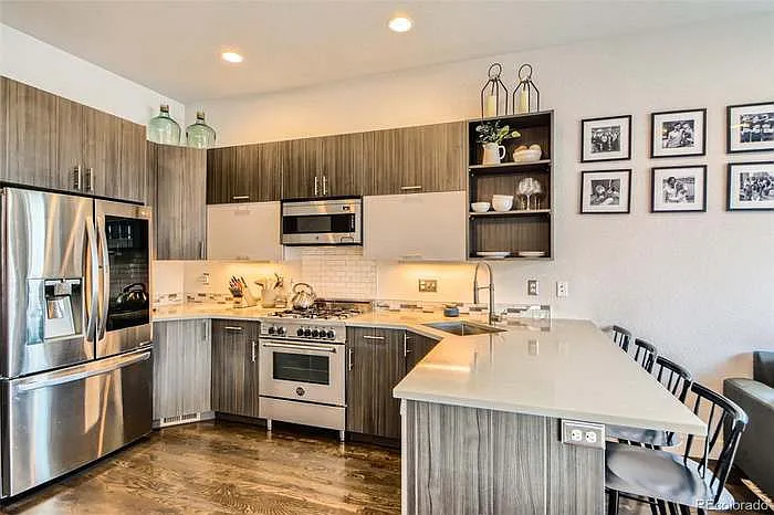 1020 W 37th Ave #1020 — Photo 7