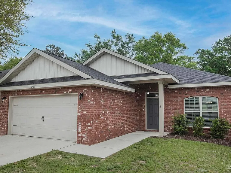 5785 Jade Moon Cir — Photo 1