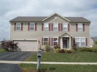 1743 Chancey Ct, Belvidere, IL 61008