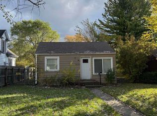 1425 Cypress St, Saginaw, MI 48602