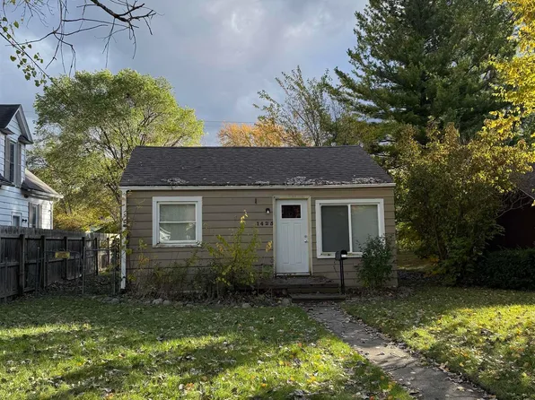 1425 Cypress St, Saginaw, MI 48602