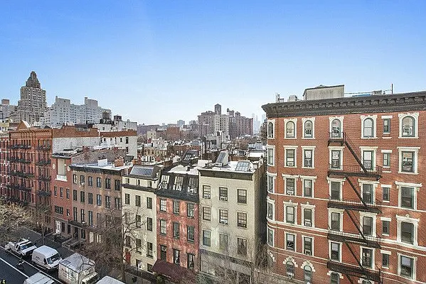 Sold by Keller Williams NYC | media 19