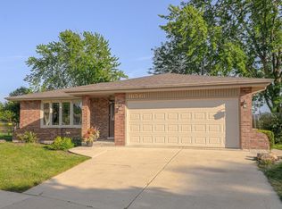 16561 Sharon Ct, Orland Hills, IL 60487