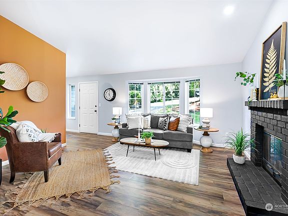 3rd image of 3717 142nd Street NW