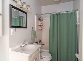 127 Bauman Ave, Clawson, MI 48017