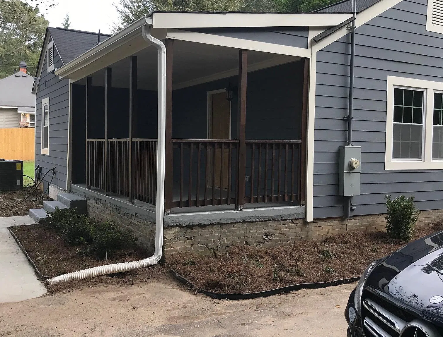 2 bed, 900 sqft, $1,500 — Photo 3
