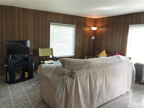4th image of 127 E Woodhill Ave