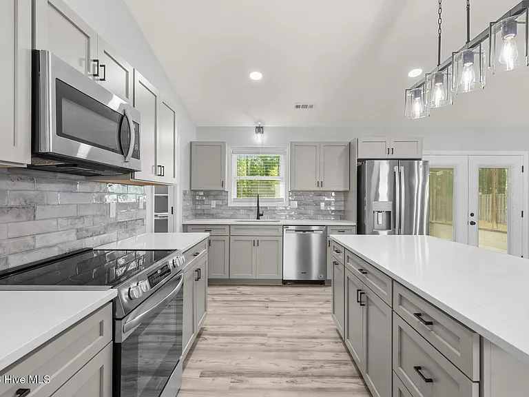 111 Silver Leaf Dr — Photo 9