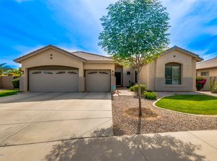 6659 S Seneca Way, Gilbert, AZ 85298