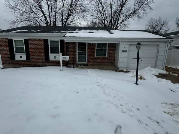 788 Townhouse Ln, Hazelwood, MO 63042
