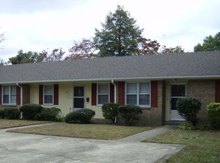 705 Baxter St #B, Elizabeth City, NC 27909
